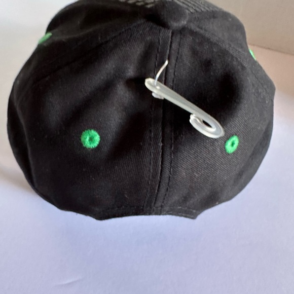 Cap - Picture 2 of 9